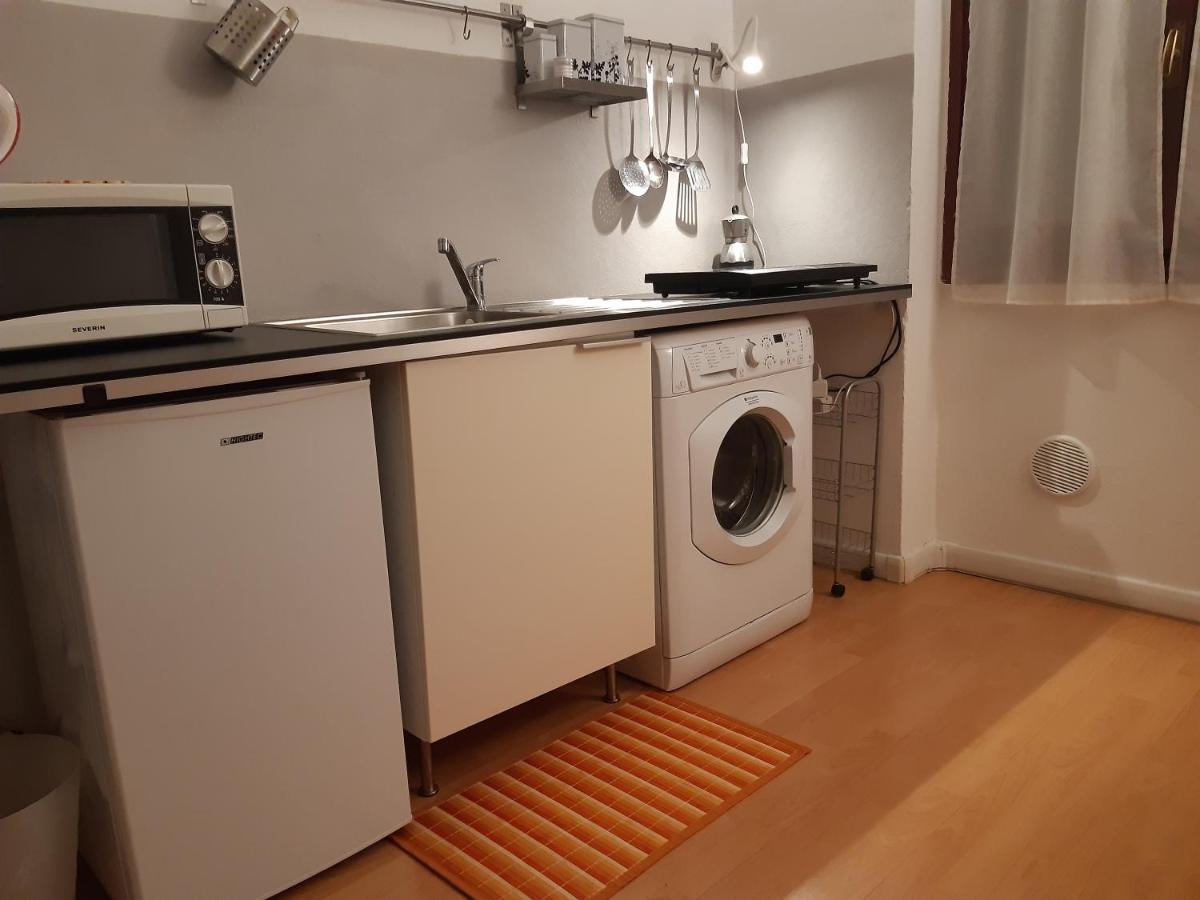 Purple House Apartment San Donato Milanese Luaran gambar